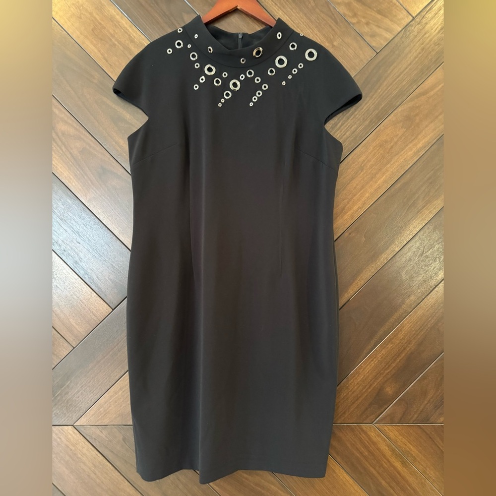 St John Dress
Black with grommets
Size 16